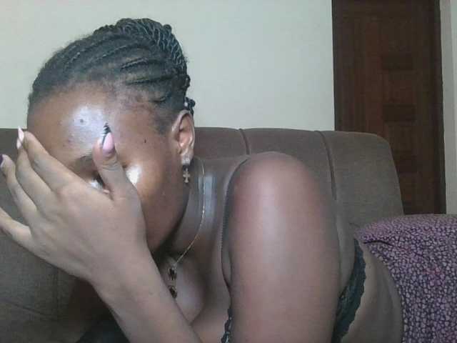 Missprettygal's BongaCams show and profile