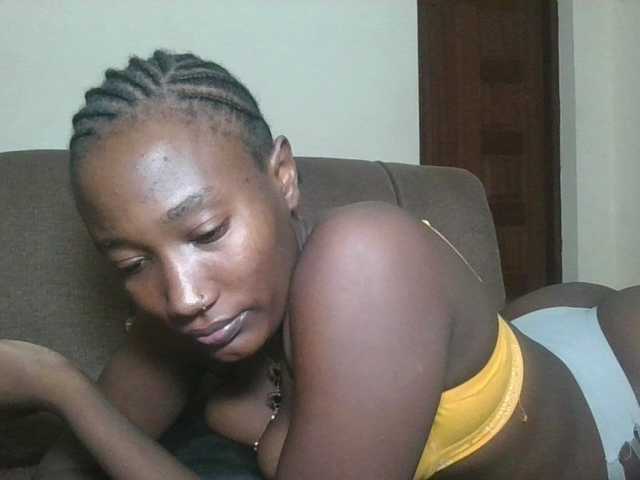 Missprettygal's BongaCams show and profile