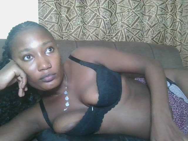 Missprettygal live webcam show
