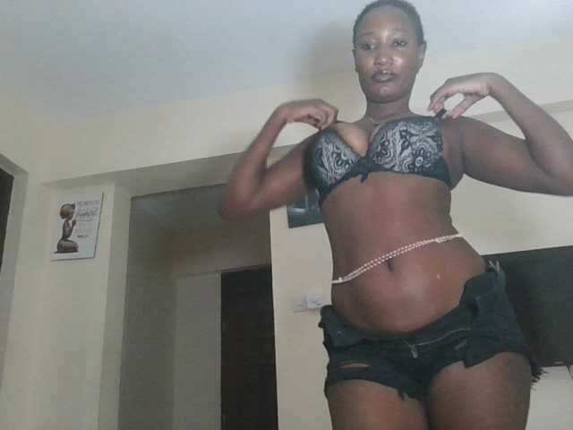 Missprettygal live cam