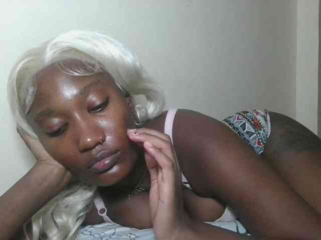 Missprettygal webcam