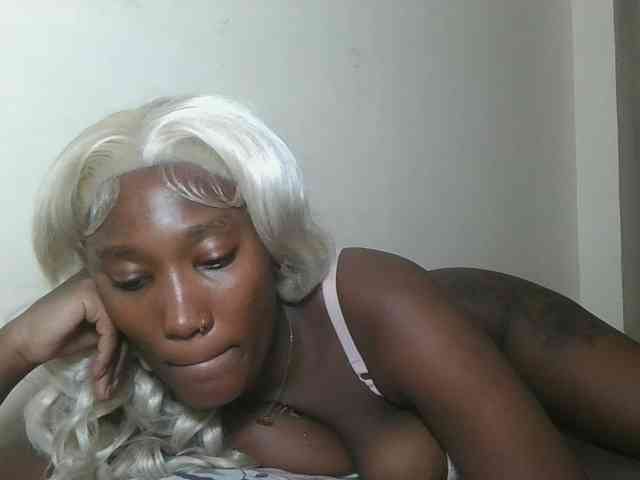 Missprettygal webcam