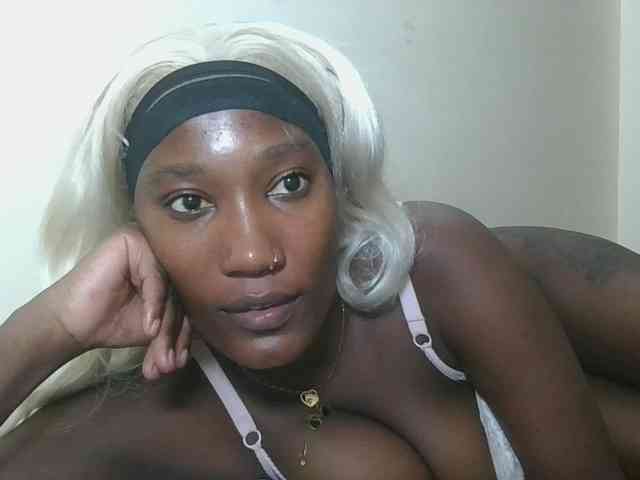 Missprettygal webcam