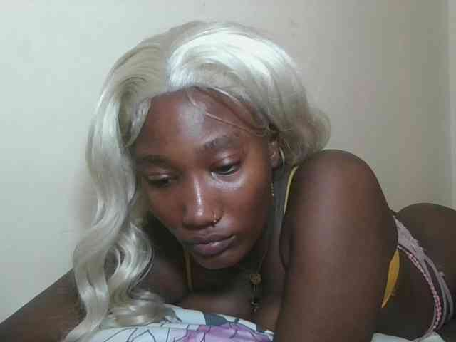 Missprettygal webcam