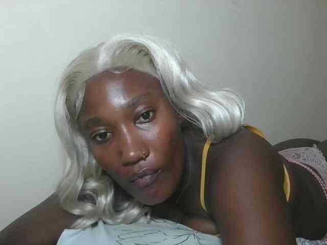 Missprettygal webcam
