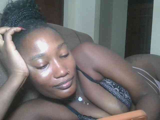 Missprettygal webcam