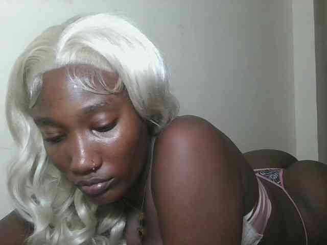 Missprettygal webcam