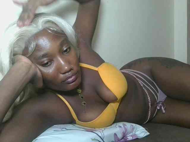 Missprettygal webcam