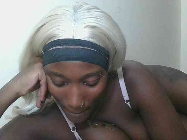 Missprettygal webcam
