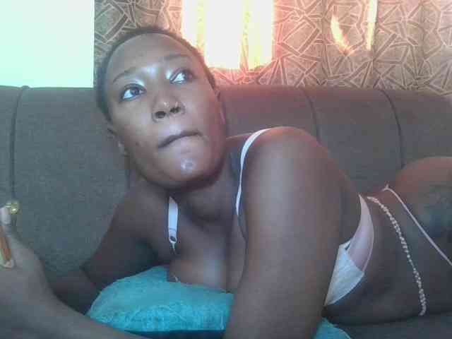 Missprettygal webcam