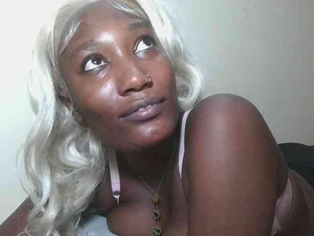 Missprettygal webcam