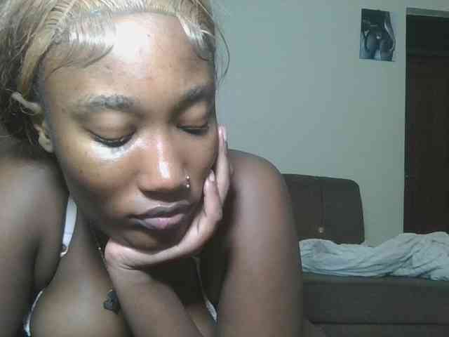 Missprettygal webcam