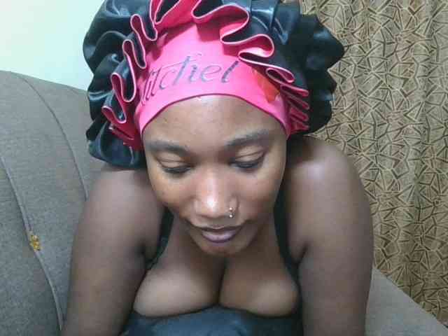 Missprettygal webcam