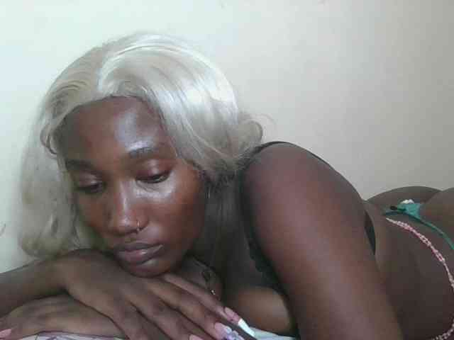 Missprettygal webcam