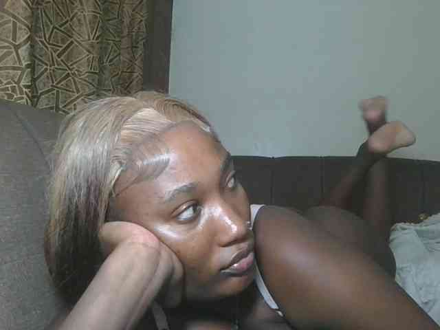 Missprettygal webcam