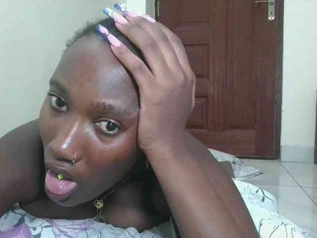 Missprettygal webcam