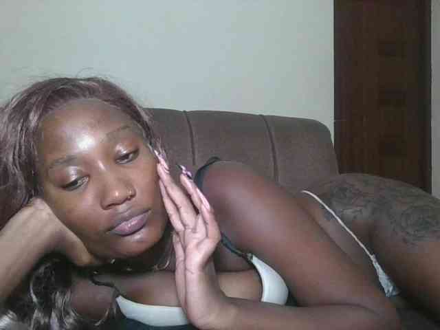 Missprettygal webcam