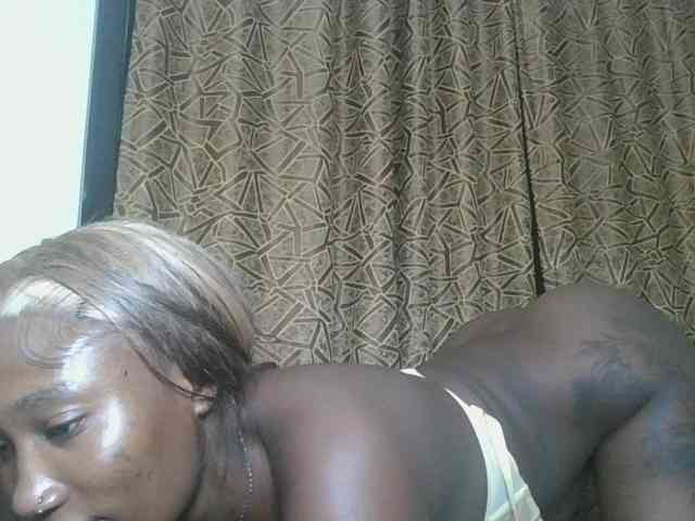 Missprettygal webcam