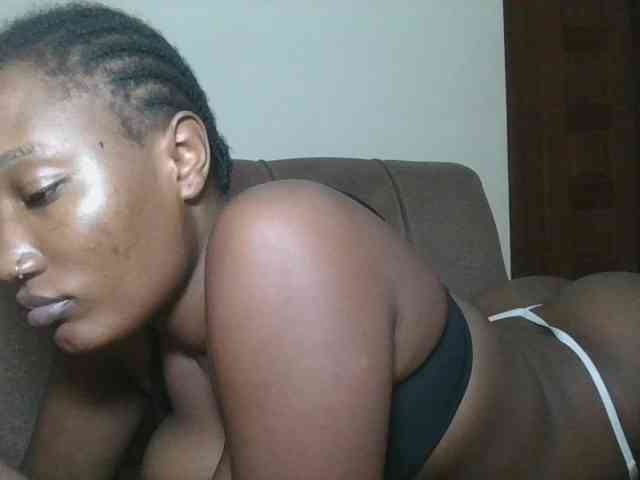 Missprettygal webcam