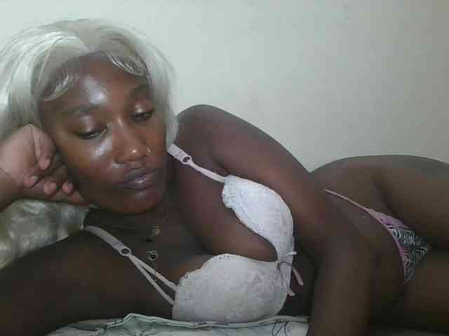 Missprettygal webcam