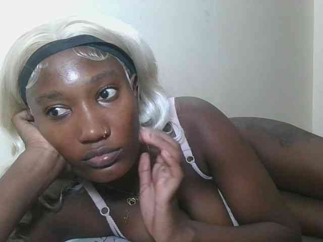 Missprettygal webcam