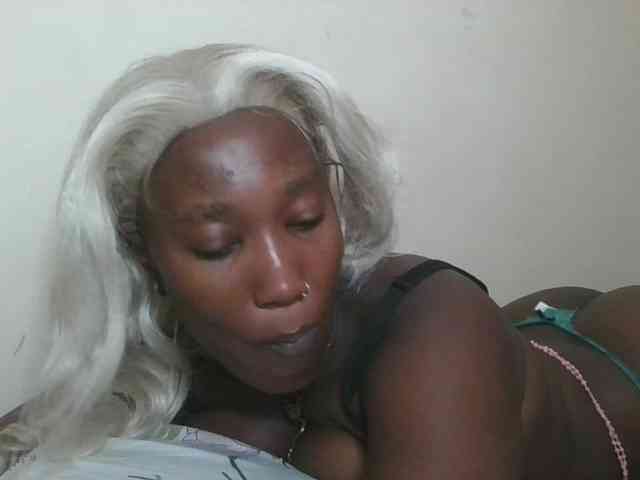 Missprettygal webcam