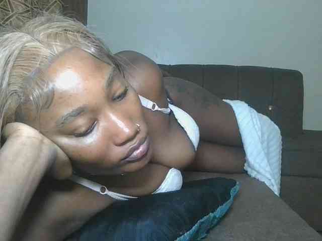 Missprettygal webcam