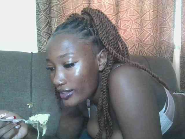 Missprettygal webcam