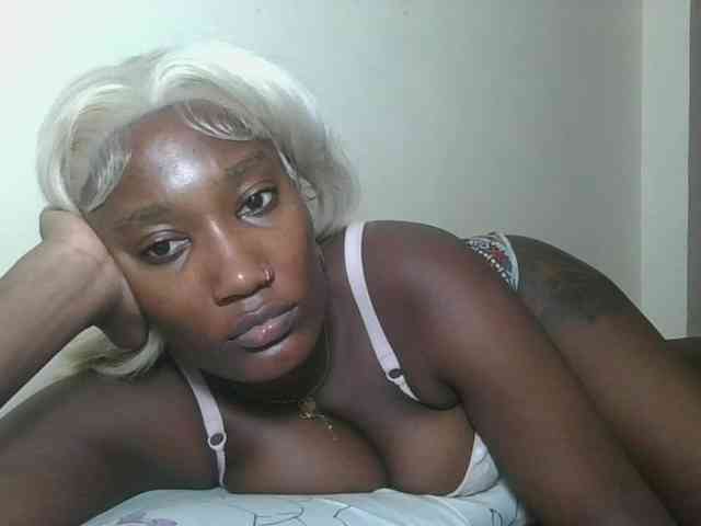 Missprettygal webcam