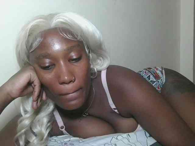Missprettygal webcam