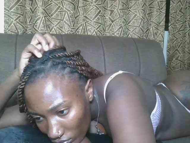 Missprettygal webcam