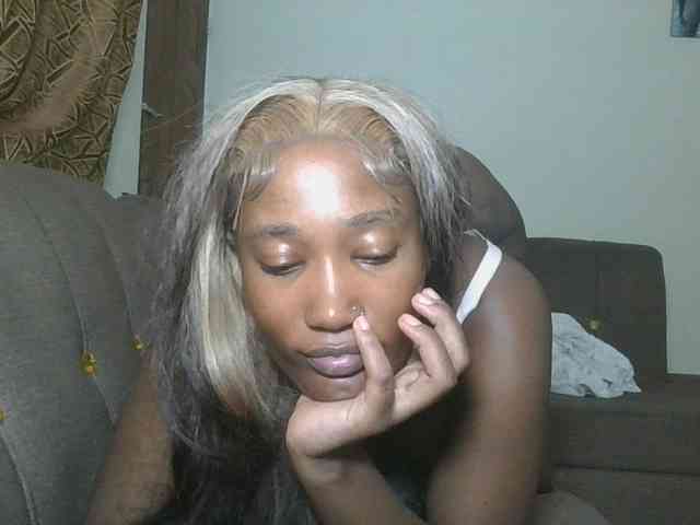Missprettygal webcam