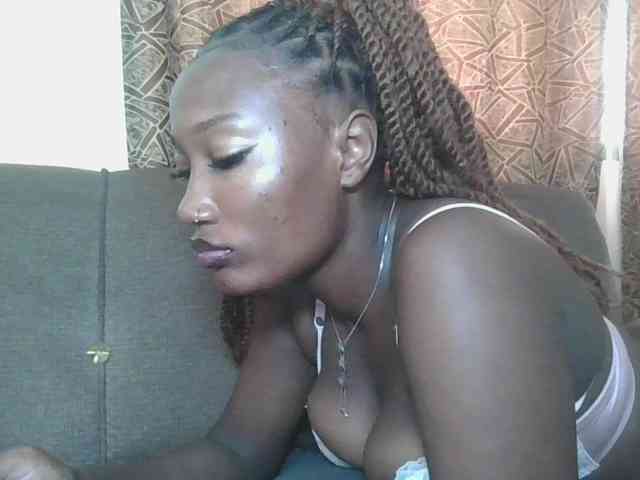 Missprettygal webcam