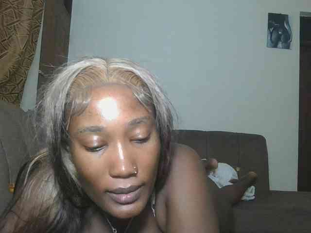 Missprettygal webcam