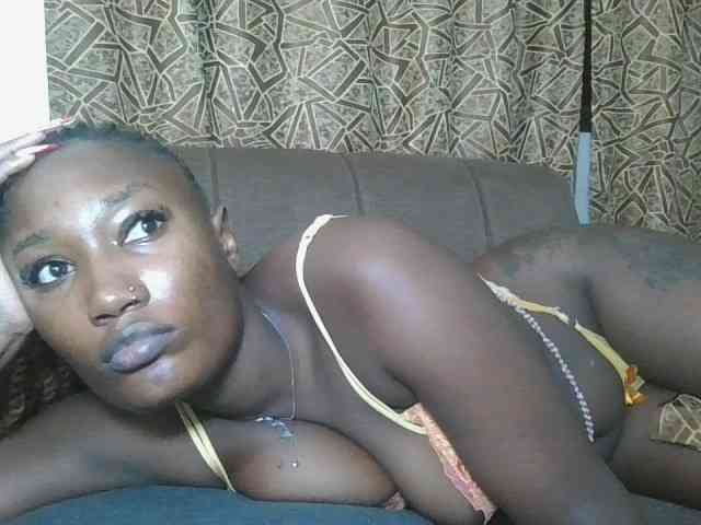 Missprettygal webcam