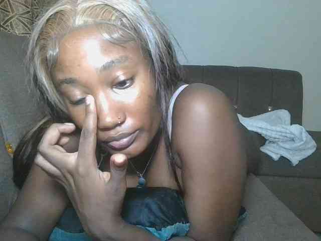 Missprettygal webcam