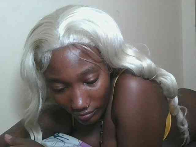 Missprettygal webcam