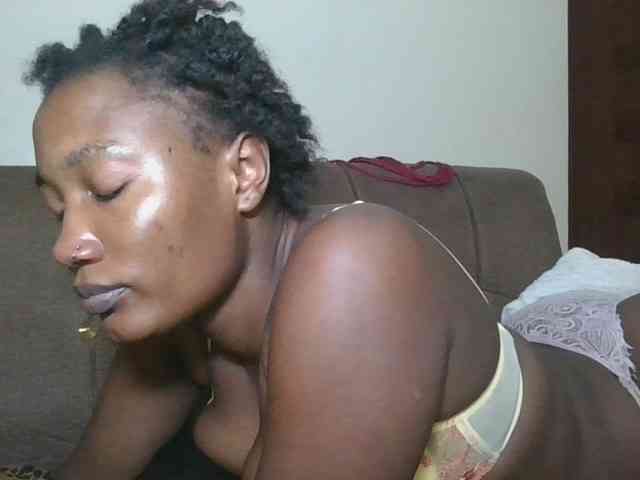 Missprettygal webcam