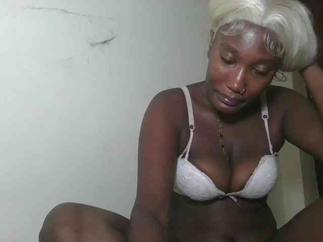 Missprettygal webcam
