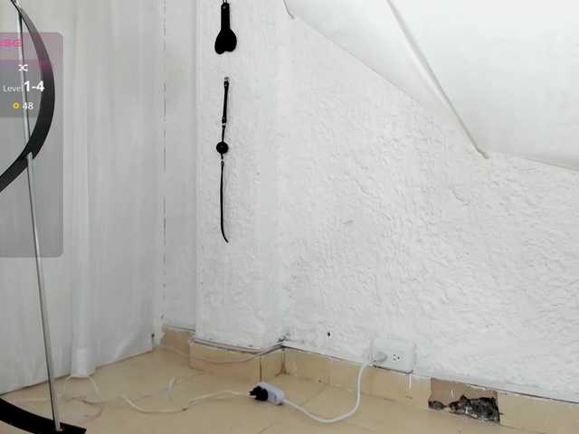 sarah-temptation live cam on BongaCams