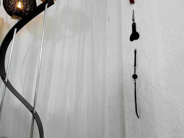 sarah-temptation live webcam show