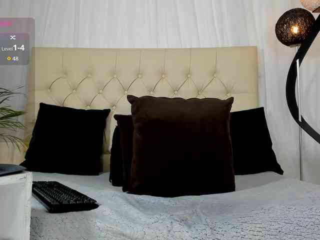 sarah-temptation webcam