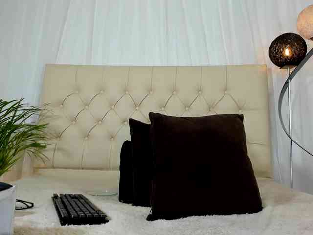 sarah-temptation webcam