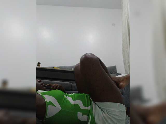 Hottiequeen live cam on BongaCams