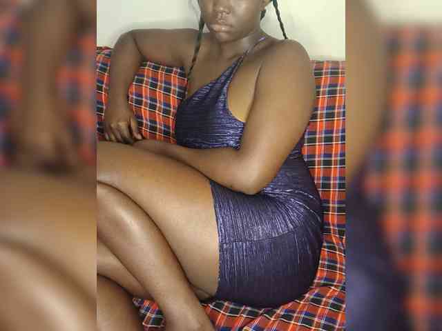 Hottiequeen webcam