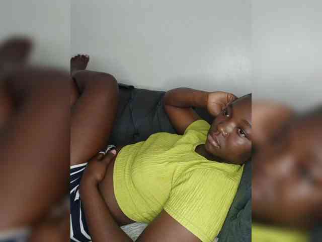 Hottiequeen webcam