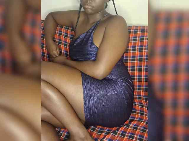 Hottiequeen webcam