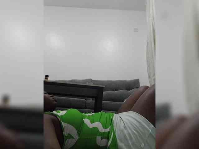 Hottiequeen webcam