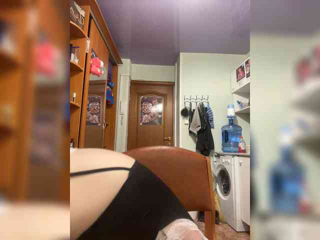 1HelloKitty77 webcam