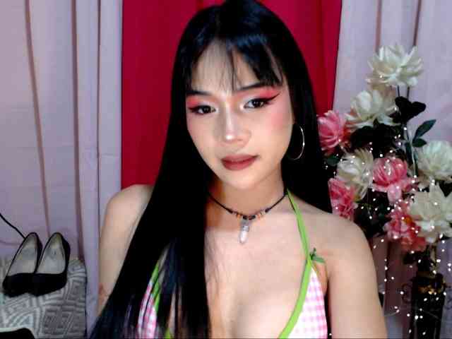 Model ini sedang live sekarang. FRESHyoungBHEA